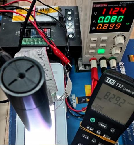 3.5-inch sunlight-readable TFT LCD.jpg